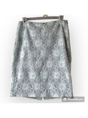 BANANA REPUBLIC White Lace Overlay Pencil Skirt Size 6